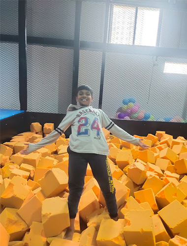 Foam ball pit as part of commercial indoor play area equipment in India’s family venues.